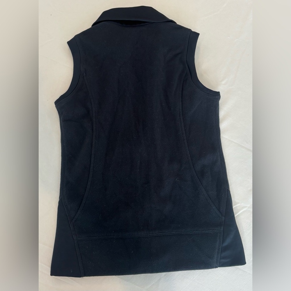 University of Tennessee Columbia Black Fleece Vest - Picture 5 of 5